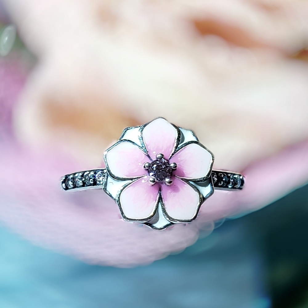 STERLING SILVER PINK ENAMEL MAGNOLIA FLOWER RING - Picture 3 of 8